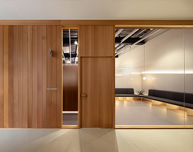 S矯正歯科医院-エントランス