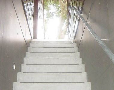 N邸-階段２