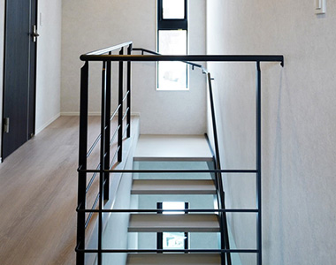 U邸-階段・廊下