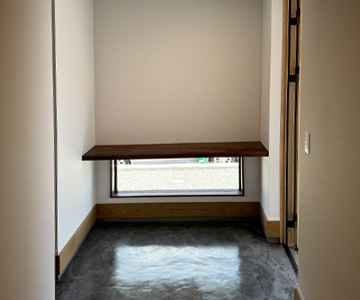 Y邸　玄関